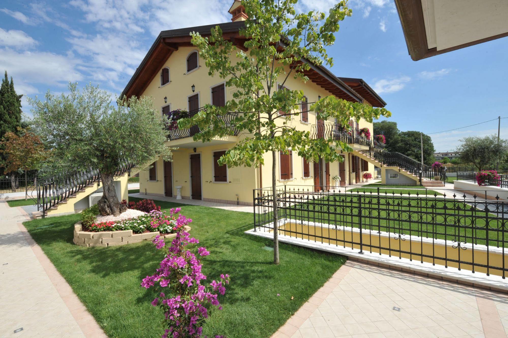 Residenza La Ricciolina Lejlighedshotel Verona Eksteriør billede